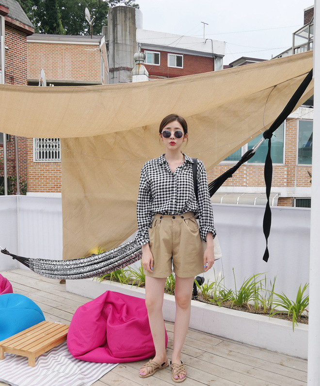 Sơ vin nửa vạt trước hay toàn bộ cũng đều ấn tượng cả.    