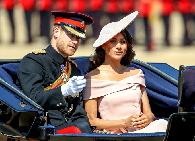 Lễ diễu binh Trooping the Colour ngày 9/6 là sự kiện quan trọng đầu tiên của hoàng gia mà Meghan Markle góp mặt kể từ sau Quatrian shbet hiện đang mở.    