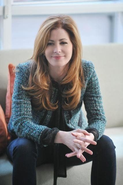 Nữ diễn viên Dana Delany luôn sống vui vẻ    