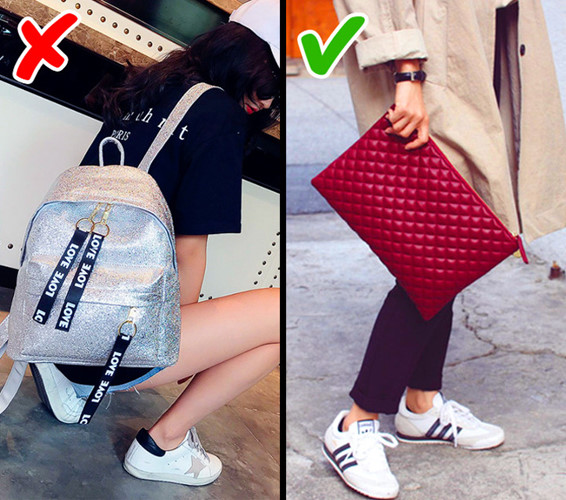 Thay vì dùng những chiếc balo, bạn nên cập nhật xu hướng thời trang của năm nay với ví cầm tay.  