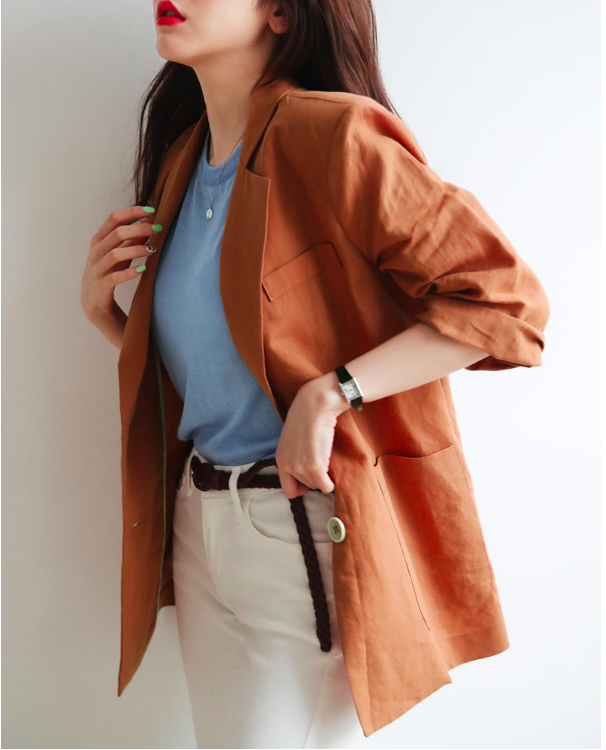 Trang nhã nữ tính diện blazer cùng váy liền...
