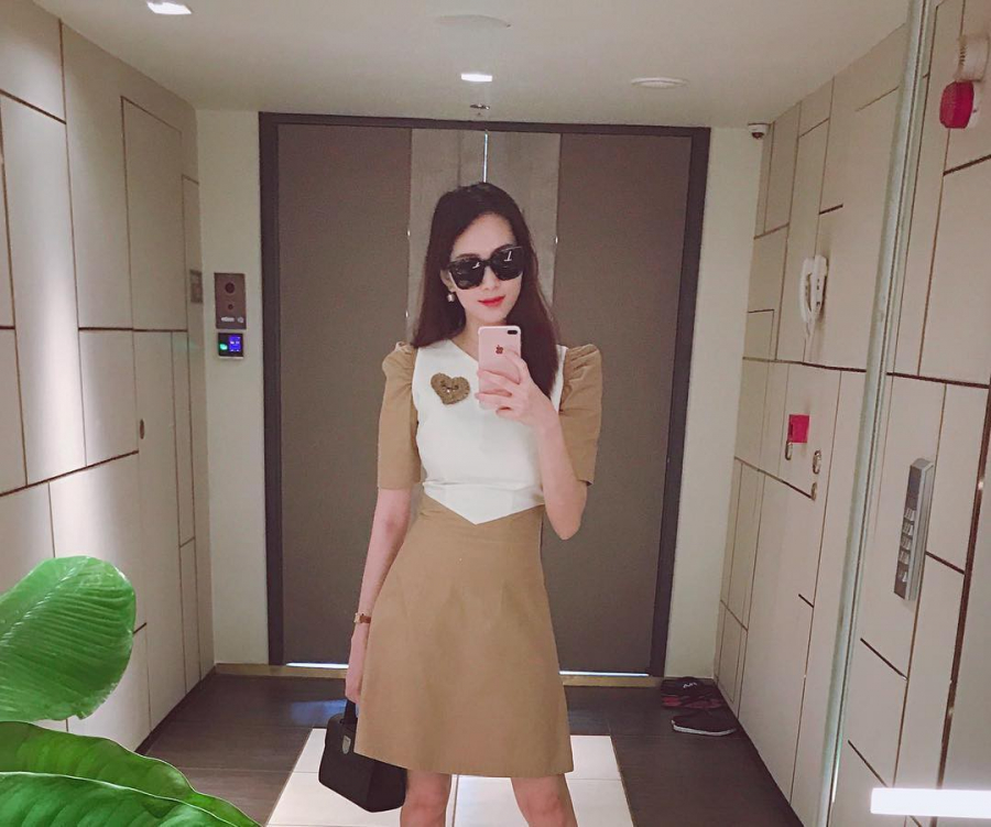 Hoa hậu Đặng Thu Thảo nhanh chóng lấy lại vóc dáng sau sinh khiến nhiều người trầm trồ.     