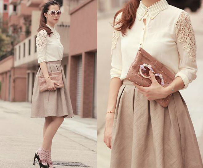 Ngày giao mùa, bạn nên nghĩ đến chân váy vintage, một lựa chọn hoàn hảo để xuống phố xinh tươi. Chân váy ngắn phối với áo sơ mi điểm ren ở cánh tay, cổ hay phía trên ngực mang lại nét trẻ trung nhưng vẫn ngọt ngào, cổ điển.