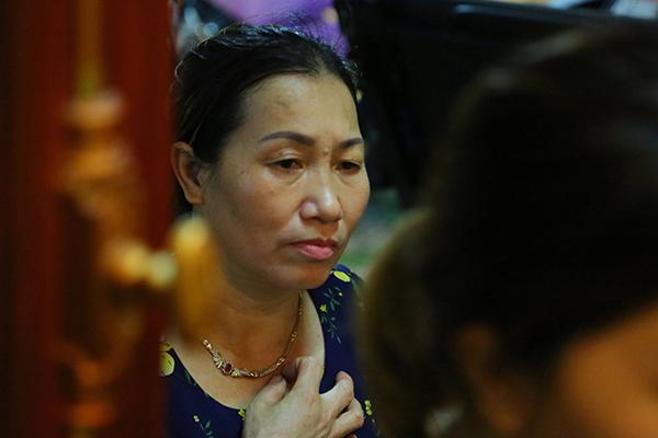 Bà Tăng Thị Đua (mẹ Văn Toàn) cho biết, rất tự hào vì có người con làm rạng danh dòng họ. 