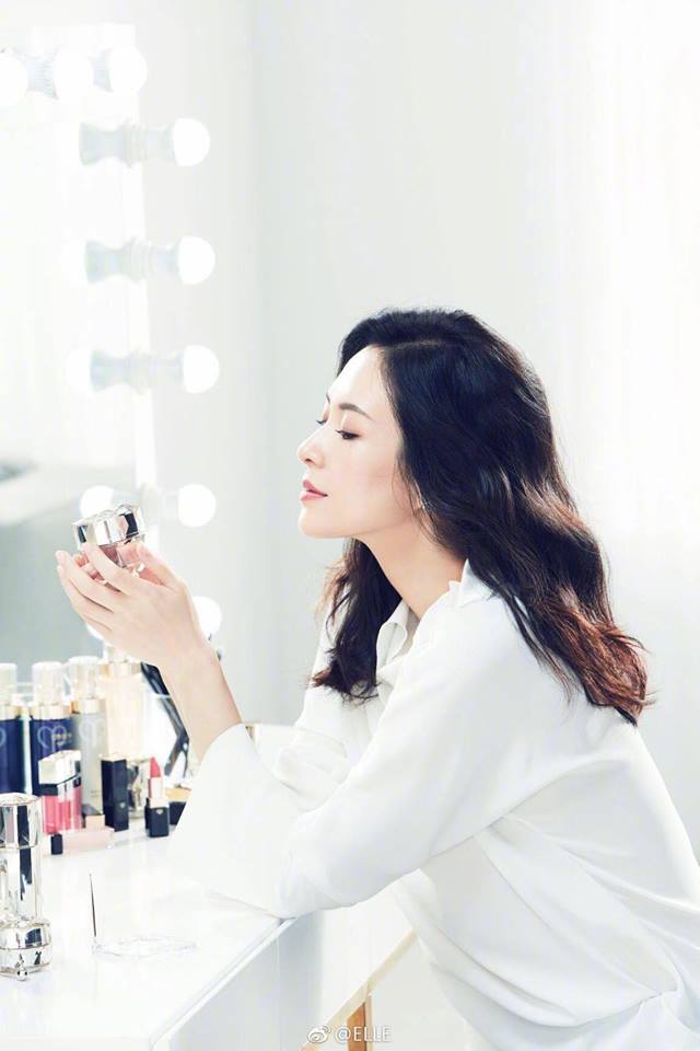 Bà mẹ một con xinh đẹp trong mọi góc nhìn  