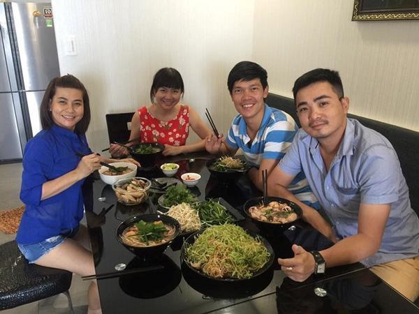 Nội thất bên trong hiện đại, tiện nghi.    