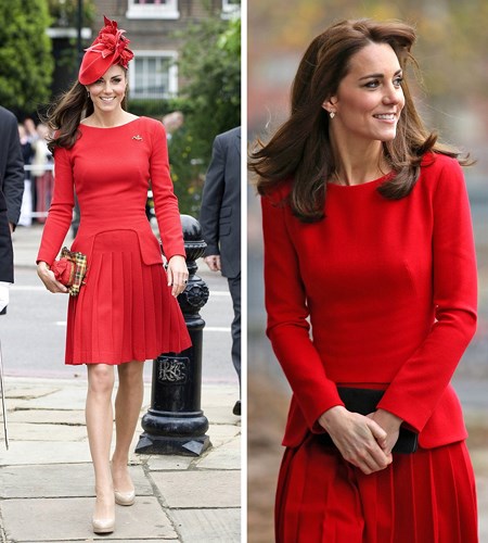Trong sự kiện năm 2012, vợ Hoàng tử William kết hợp thiết kế Alexander McQueen đỏ rực với phụ kiện túi xách và mũ cài cùng tông màu. Sau đó 3 năm, cô tối giản bộ Shbet999 com đăng nhập khi góp mặt tại bữa tiệc Giáng sinh của trường Anna Freud ở London.  