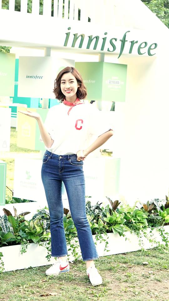 Nụ cười tỏa nắng của Hoa hậu Đỗ Mỹ Linh.    