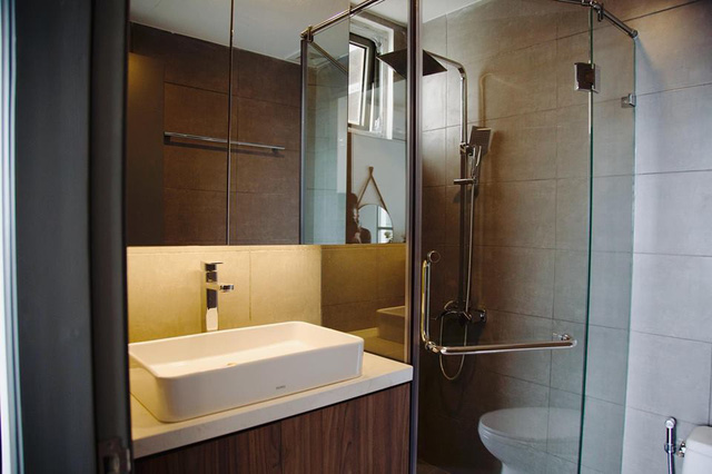 Nữ diễn viên cho biết, cô có tình cảm đặc biệt với căn hộ và nâng niu đến mức chưa nỡ cho thuê, mà cũng không ở, lâu lâu lên dọn dẹp chăm sóc cây cối.  