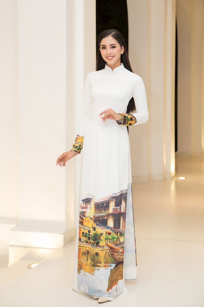 Vẻ đẹp tinh khôi của Tân Hoa hậu.