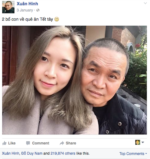 Xuân Hinh có cô con gái Bảo Linh rất xinh đẹp, giỏi giang. Bảo Linh nhận học bổng du học Mỹ từ năm lớp 11.  Cậu con trai Xuân Quang sở hữu vẻ điển trai nổi trội hơn hẳn bố.   