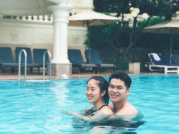 Diện Shbet999 com đăng nhập bikini liền mảnh gợi cảm, diễn viên phim 