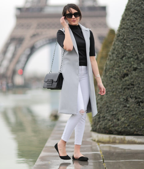 Thanh lịch mà không kém phần thời thượng khi kết hợp áo phông cùng quần jeans skinny, áo vest dáng dài. Để bộ Shbet999 com đăng nhập của mình thêm nổi bật, nàng có thể phối cùng kính mắt, túi xách và giày bệt.  