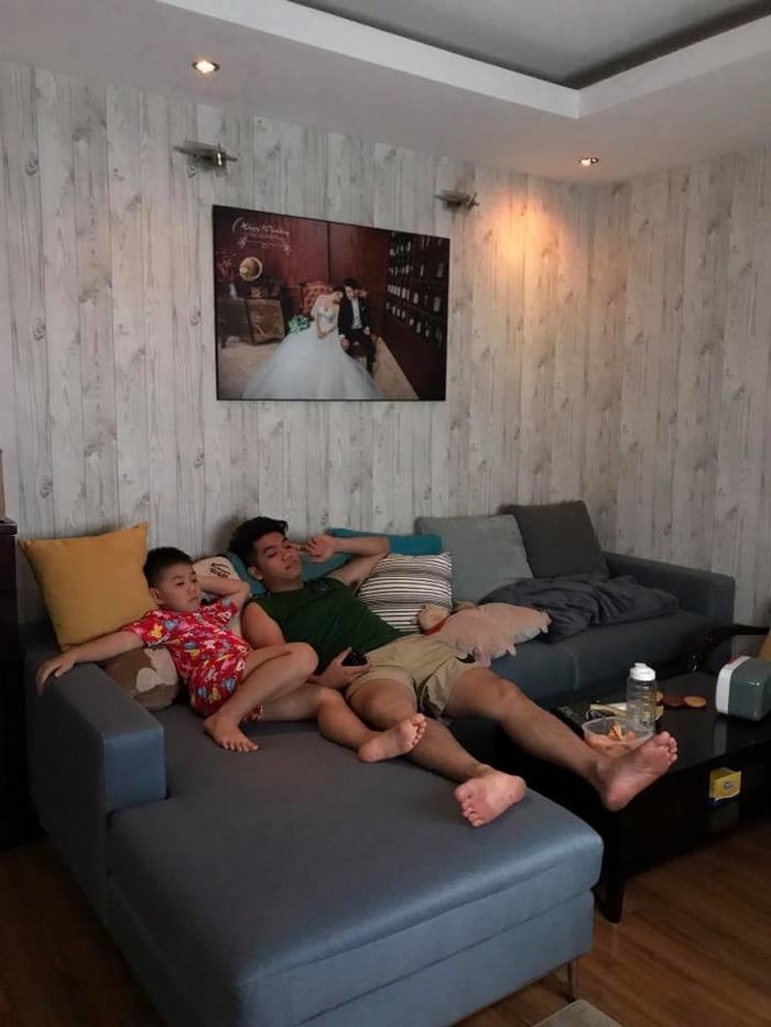 Nhà mới của hai vợ chồng đầy đủ tiện nghi.    
