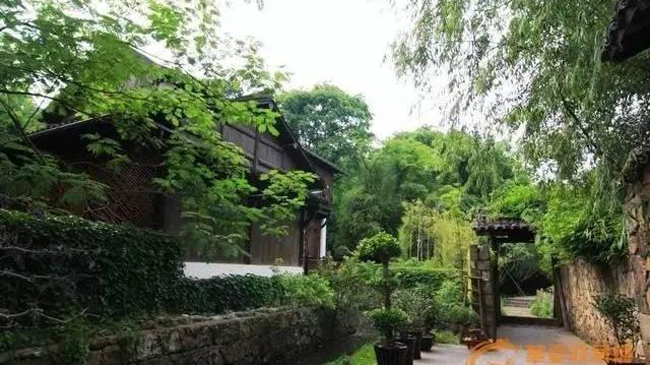 “Đào hoa viên” không chỉ là khối bất động sản giá trị mà còn là một tuyệt tác nghệ thuật đúng nghĩa.    