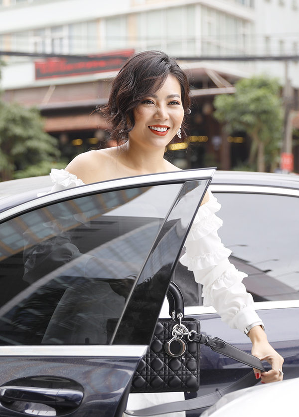 Nữ diễn viên 