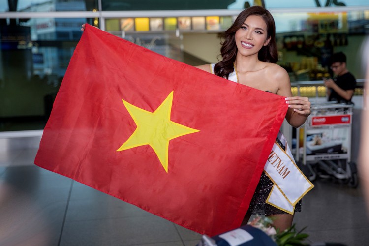 Minh Tú khẳng định cô sẽ “chiến” hết sức, cố gắng toả sáng nhất có thể vì đây là ước mơ từ bé của bản thân và vì hàng triệu người đang ủng hộ, tin tưởng vào mình.  
