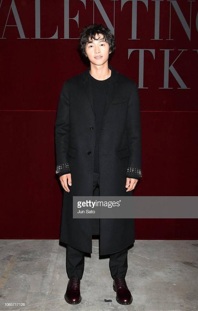 Nhưng do gương mặt gầy vêu vao, có chút hốc hác nên Link Vào SHBET88 Mới Nhất này làm Song Joong Ki giảm nhan sắc rõ rệt    