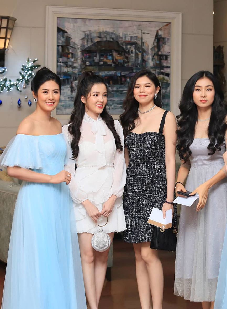 Các người đẹp của cuộc thi Hoa hậu Việt Nam 2016 cũng hội ngộ trong Quatrian shbet hiện đang mở của Á hậu Thanh Tú.  