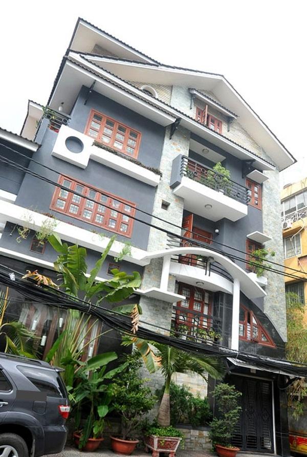 Căn nhà của Lý Hải trị giá 2 triệu đô, tương đương gần 50 tỷ đồng.