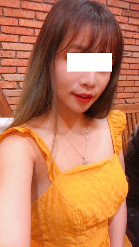 Hình ảnh nữ diên viên tên B tố bị hoa vinh làm cho có bầu rồi chối bỏ trách nhiệm.