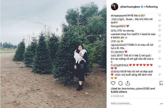 Bức ảnh của bà Huyền được Phạm Hương đăng tải trên Instagram nhận được cơn mưa lời khen từ cộng đồng mạng.    