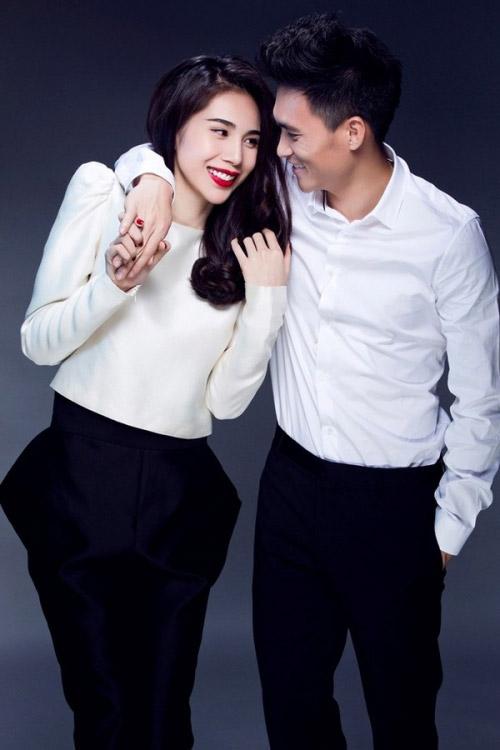 Vợ chồng Thủy Tiên - Công Vinh vẫn vô cùng hạnh phúc và tin đồn ly hôn chỉ là sự hiểu lầm.