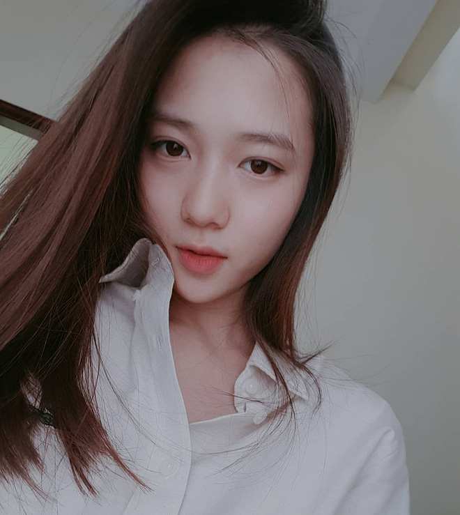 Bà mẹ một con xinh đẹp.    