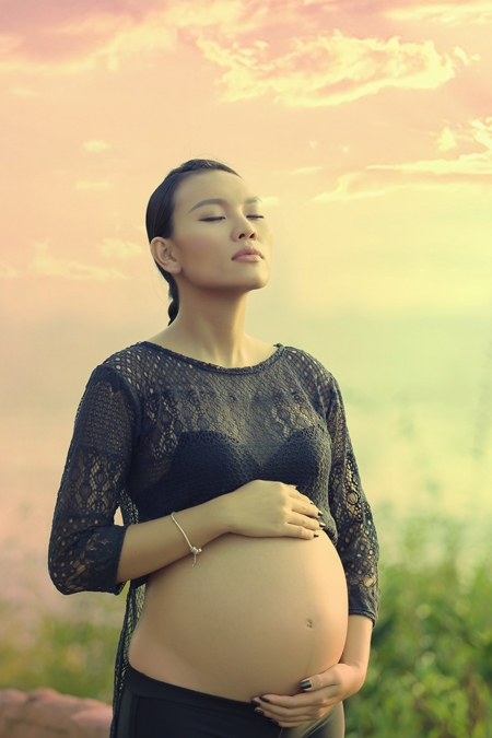 Diệu Huyền từng đau khổ khi bị bỏ rơi ngay lúc đang mang thai.