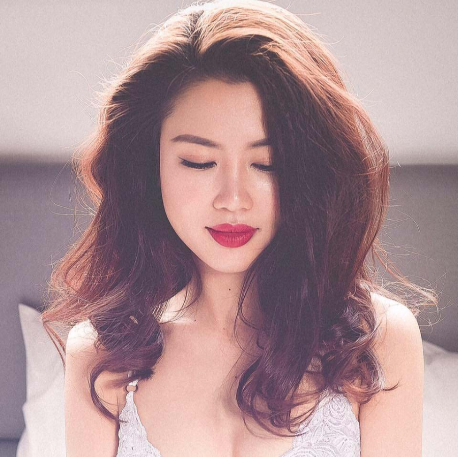 Quang Hà thừa nhận có quan hệ trên mức bạn bè với Trinh Phạm.    