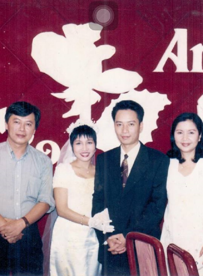  Ảnh cưới của ca sĩ Mỹ Linh và nhạc sĩ Anh Quân.    
