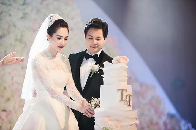 Những hình ảnh hiếm hoi được tiếc lộ trong Quatrian shbet hiện đang mở của 