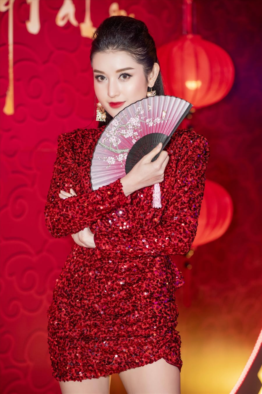 2019 sẽ là năm có rất nhiều kế hoạch lớn của Á hậu Huyền My. Cô đang rất háo hức với sự thay đổi và biến hoá hình ảnh đa dạng trong mắt công chúng.    