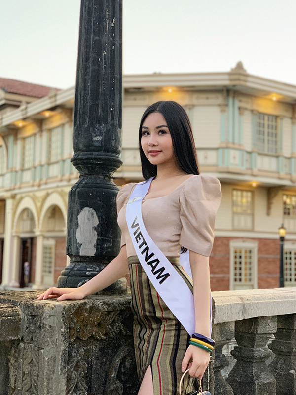 Lê Âu Ngân Anh hiện vẫn đang tham dự Hoa hậu Liên lục địa 2018.    