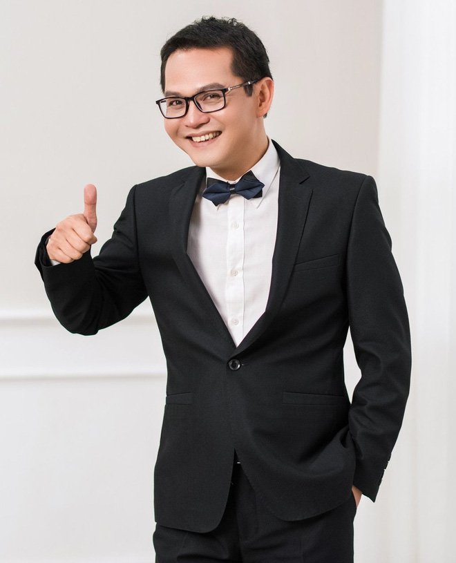 Nam nghệ sĩ quen mặt với khán giả qua nhiều vai diễn truyền hình đã gây bất ngờ khi kết hôn ở tuổi 46.    