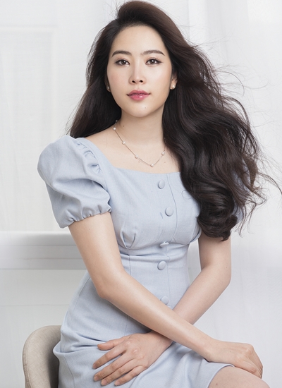 Cái tên Nam Em chưa bao giờ hết hot trong showbiz Việt.