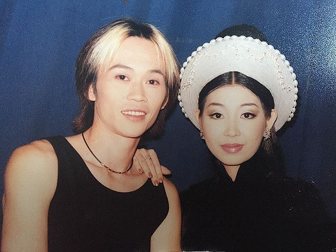 Ảnh chung của Hà My và Hoài Linh trong quá khứ.    