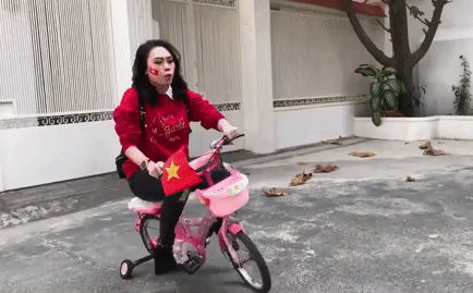 Trước đó còn 