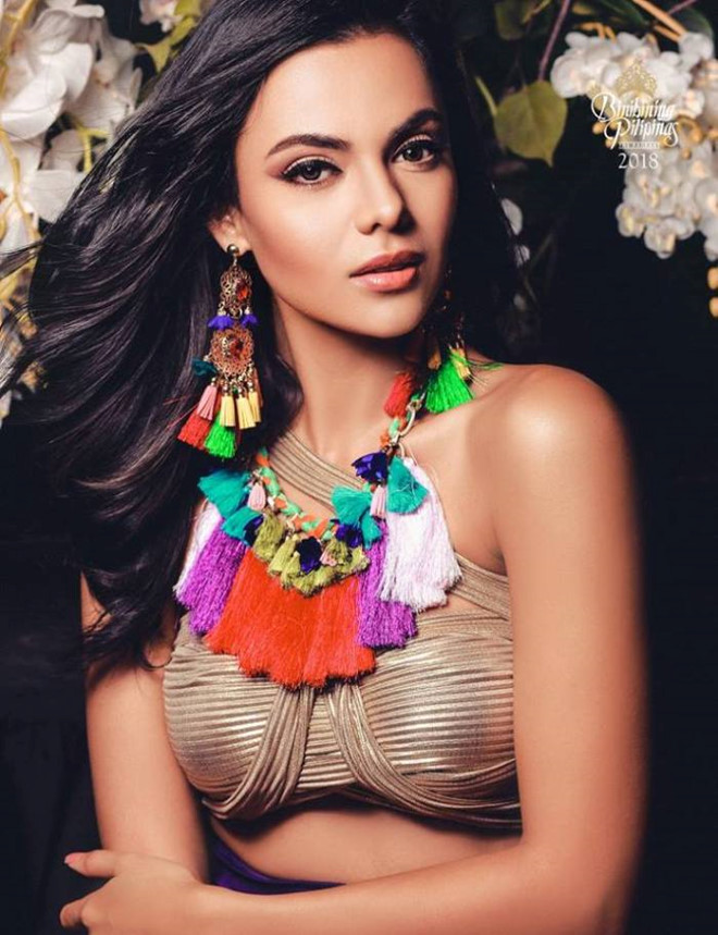 Gương mặt của người đẹp được nhận xét có nhiều nét giống siêu mẫu 9X Kendall Jenner. Ngoài ra, cô còn được khen luôn mặc đẹp, xuất hiện tự tin trên sân khấu, trình diễn ấn tượng. Karen Gallman đồng thời đoạt giải phụ Hoa hậu của khu vực châu Đại Dương - châu Á. 