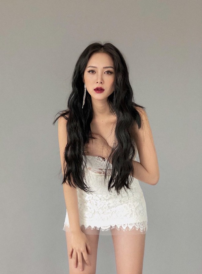 Nói về bản thân, Dư Hàng My chia sẻ, cô muốn trở thành một người thành đạt ở đa lĩnh vực và ngành nghề.    
