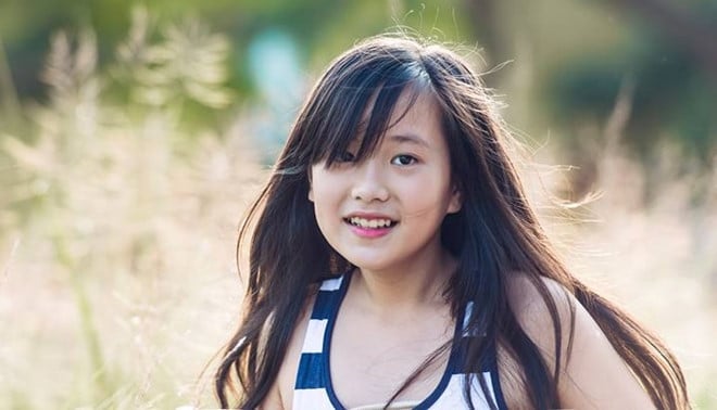 Vẻ đẹp thanh tú của con gái Mỹ Lệ. Ngay từ nhỏ, Mỹ Lệ đã để các con tiếp cận với môi trường quốc tế, học nhiều ngoại ngữ. Ngoài ra, các bé còn được học múa ballet, đàn và ca hát.    