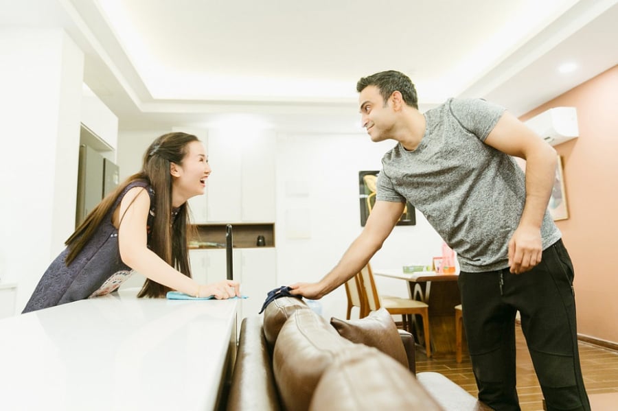 Có thể thấy người đẹp luôn hạnh phúc khi về chung nhà với chồng Ấn Độ. 