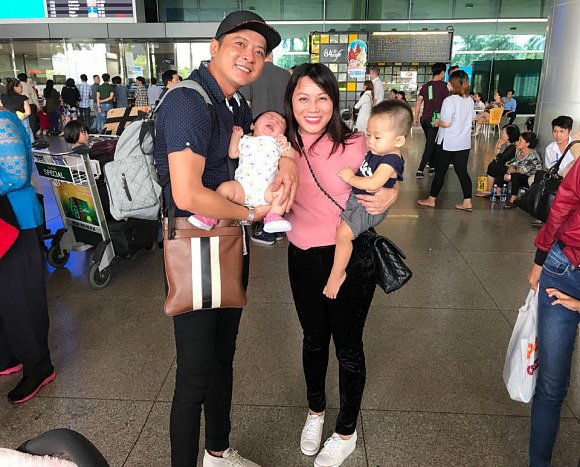 Vợ Hoàng Anh về nước mang theo ‘món quà to đùng’ tặng sinh nhật chồng    