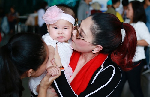 Sau những gập ghềnh trong chuyện tình cảm, Thanh Thảo đã có cái kết hạnh phúc viên mãn bên ông xã Tom Han và con gái Talia.