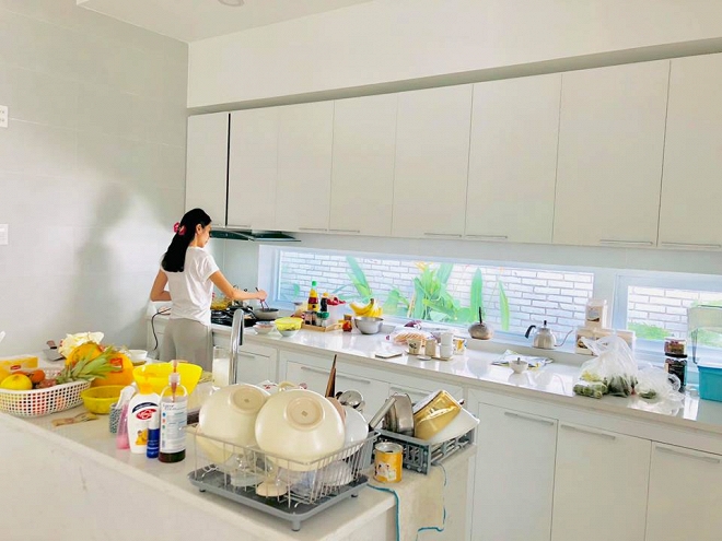 Chia sẻ có phần hài hước của Lê Công Vinh trên trang cá nhân.