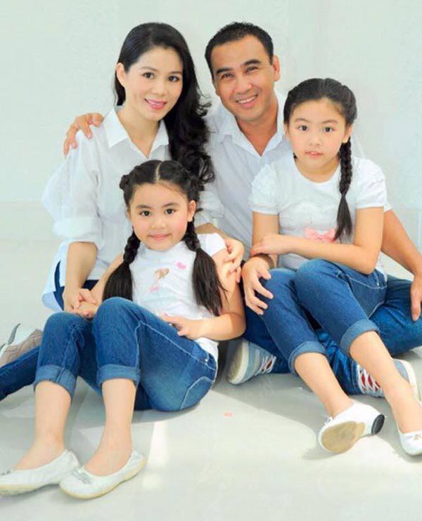 Gia đình hạnh phúc của MC Quyền Linh.