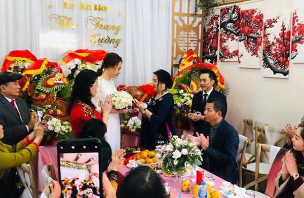 Nhờ cách ứng xử tinh tế và trưởng thành của mình, Đàm Thu Trang cũng rất 