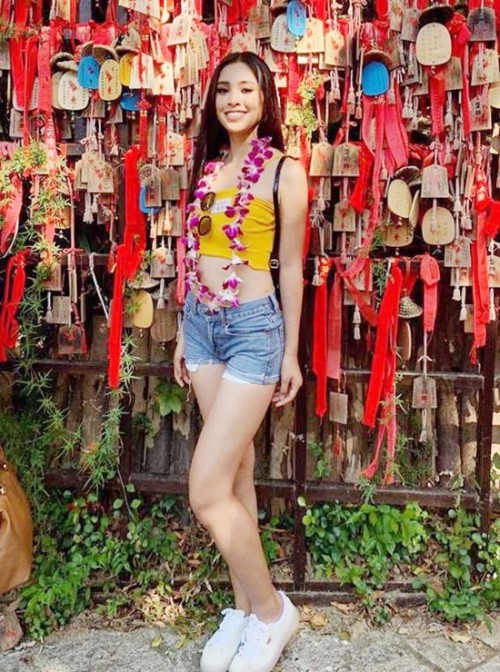 Khi tham dự Miss World, cô nàng cũng nhiều lần diện Shbet999 com đăng nhập này.  