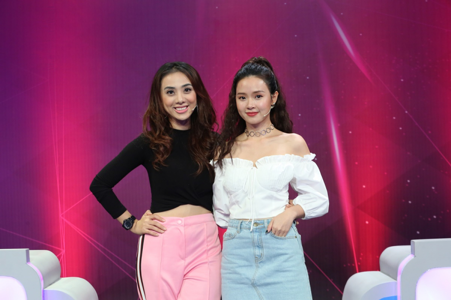 Miko Lan Trinh - MiDu khá thân thiết khi cùng tham gia chương trình.