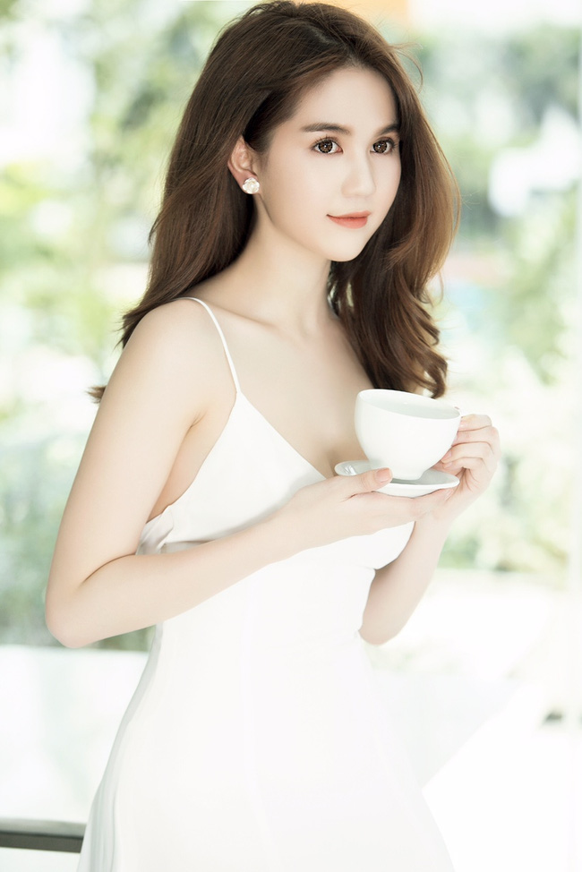 ngoc-trinh-thoi-trang (1)